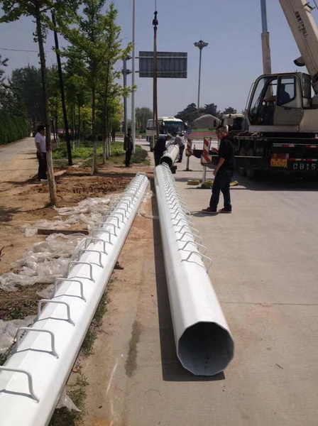 ���̰���