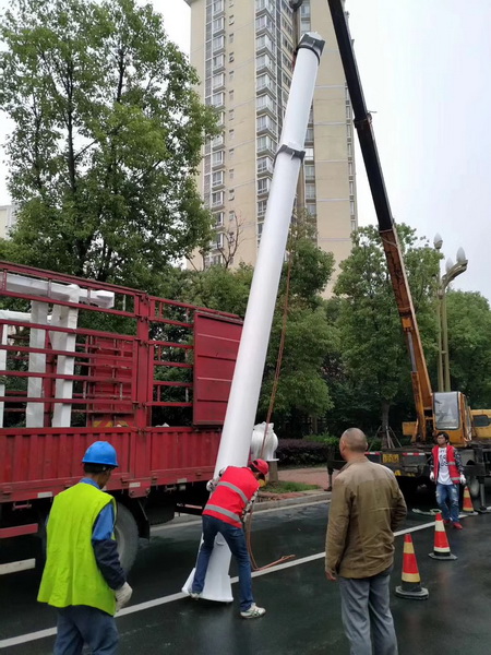 ���̰���