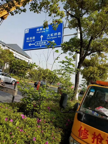 ���̰���