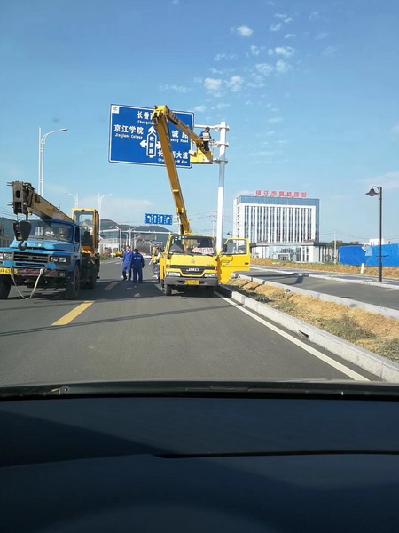 ���̰���