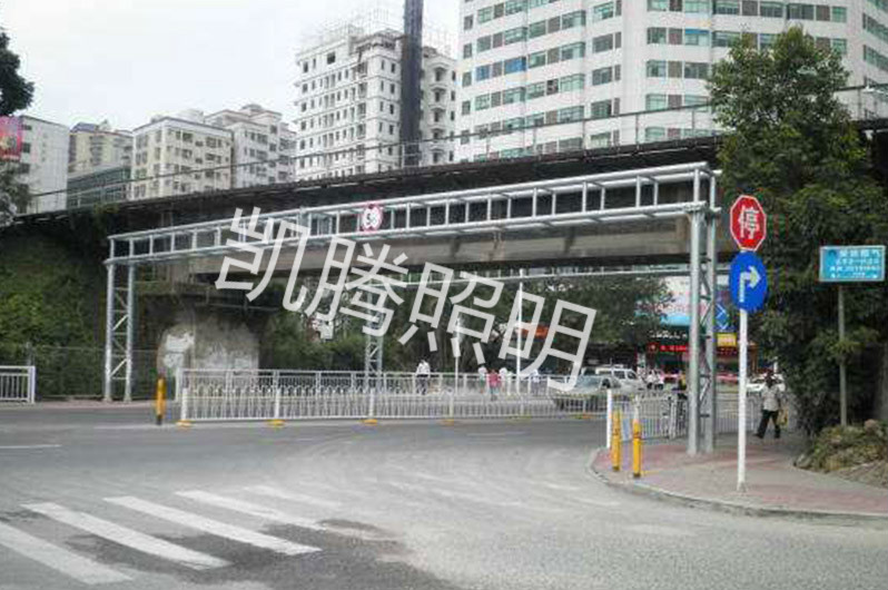 路跨型龙门架